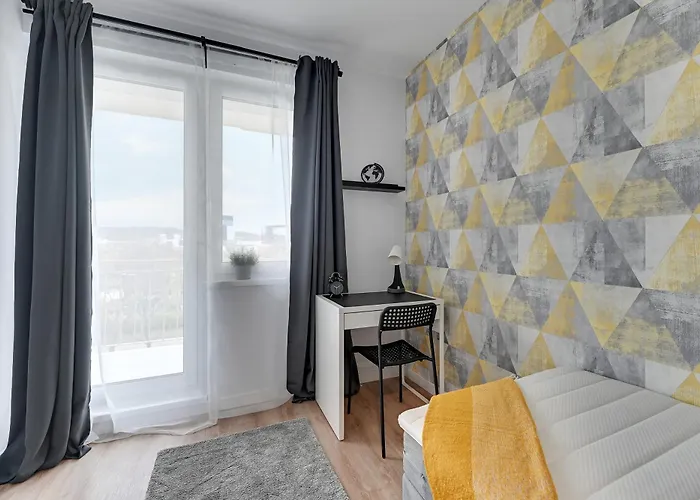 Pilotow 20c Проживание в семье *